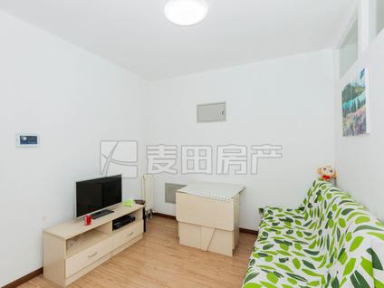 海淀西三旗整租 金隅翡丽(铂爵郡)2室1厅/62平/低楼层