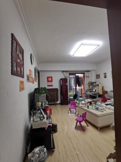 房山良乡整租 东关家园2室1厅/83平/高楼层