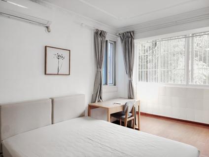 闵行莘庄整租 春申新村2室1厅/56平/低楼层