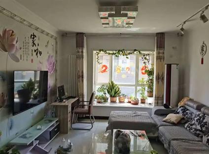 邹城悦邻广场整租 齐鲁时代花园(二期)2室2厅/95平/低楼层