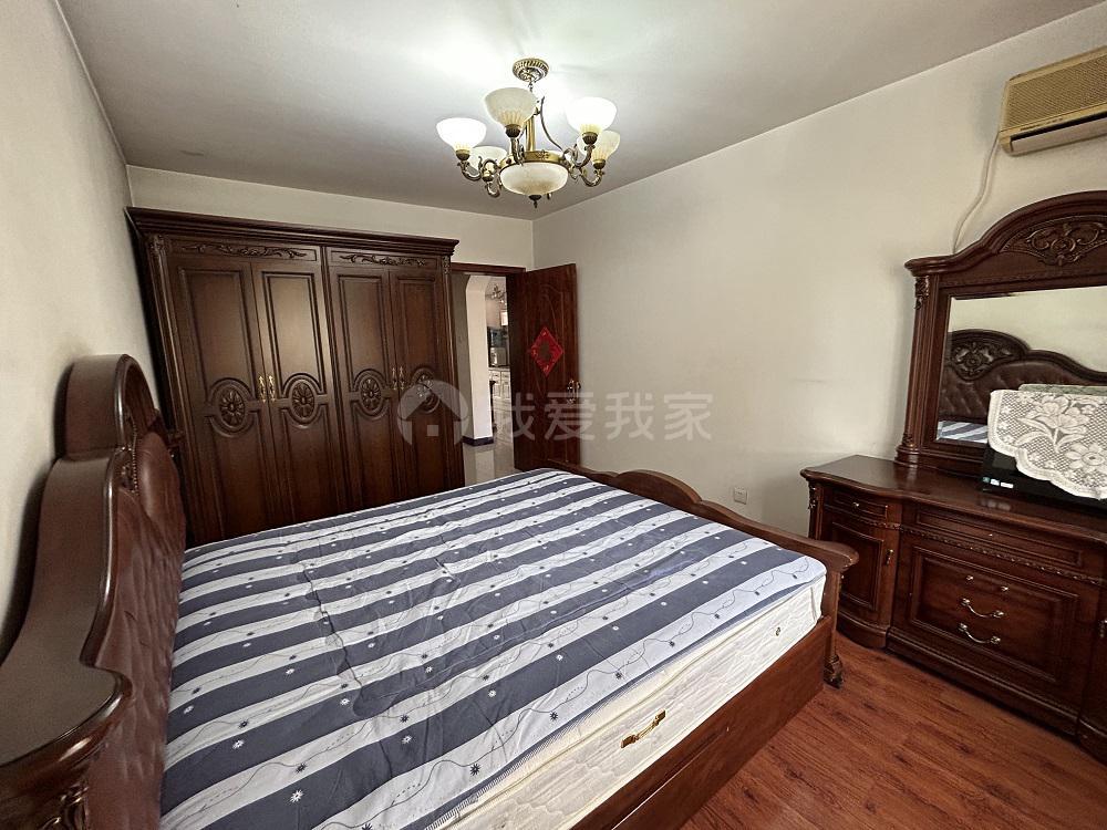 整租·万科新城(紫薇苑)