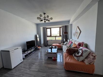 宣化宣化区政府整租 城上城3室2厅/112平/中楼层