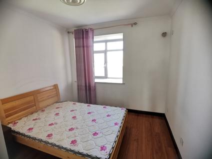 即墨二十八中整租 高迪墨香郡2室2厅/96平/中楼层