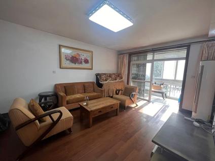 金山石化整租 玲桂花苑2室2厅/90平/低楼层