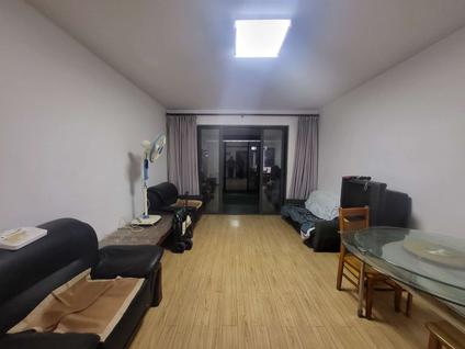 滨湖太湖新城整租 天鹅湖花园(B区)3室2厅/101平/低楼层