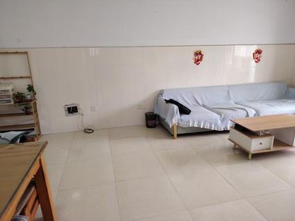 琼山国兴整租 玉龙湾2室2厅/80平/低楼层