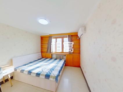 海淀西北旺整租 春晖园1室1厅/57平/中楼层