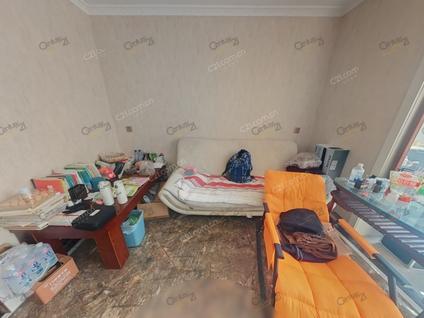 天山北门整租 八一中学家属院2室2厅/73平/中楼层