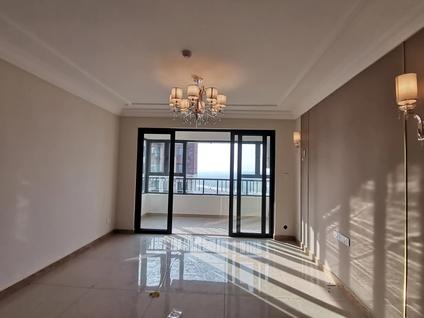 牡丹一佳整租 恒大悦澜庭3室2厅/130平/高楼层