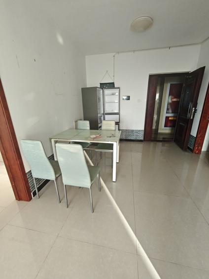 武清东蒲洼整租 远洋香奈2室2厅/87平/高楼层