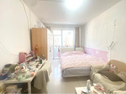 朝阳酒仙桥整租 高家园社区(二区)2室1厅/65平/低楼层