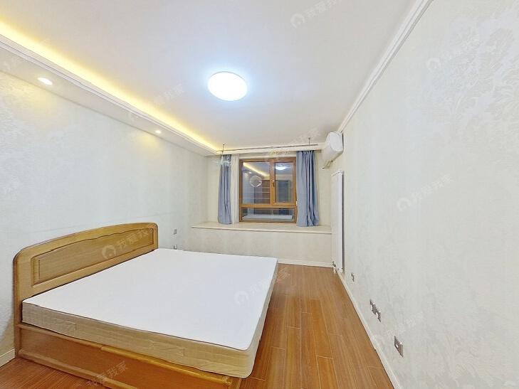 整租·京投银泰万科西华府