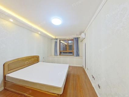 丰台科技园区整租 京投银泰万科西华府2室1厅/84平/高楼层