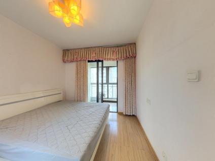 郑东新区郑州东站整租 奥兰花园2室1厅/88平/中楼层