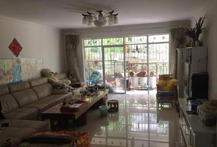 盘龙野生动物园整租 金林碧水住宅小区4室2厅/140平/低楼层