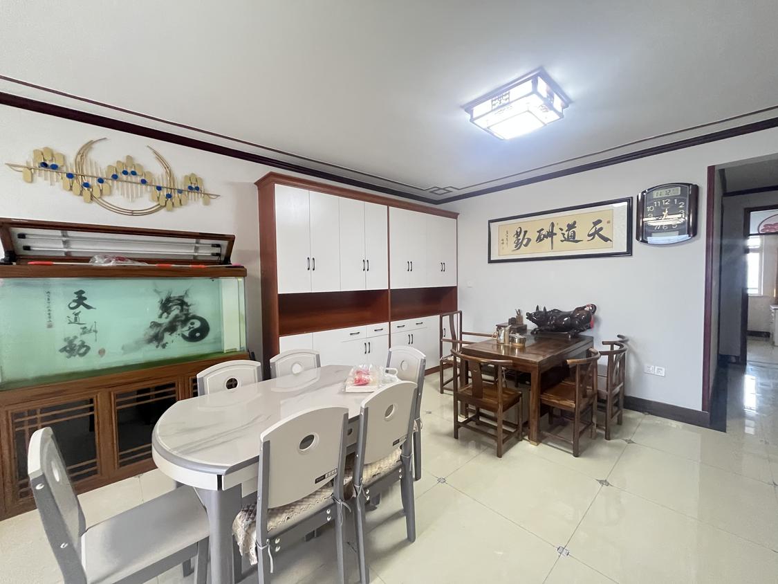 整租·湖景公寓