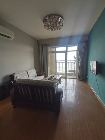 红旗橄榄城整租 金龙建业森林半岛2室2厅/89平/高楼层