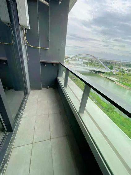 宝安福永整租 会展湾南岸广场1室1厅/66平/高楼层