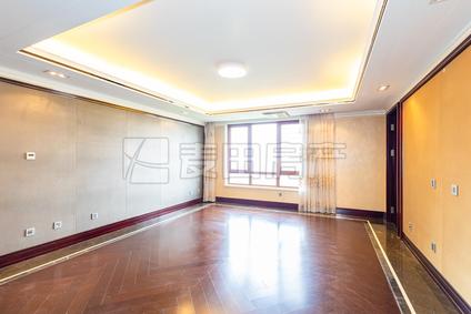 朝阳石佛营整租 公园18724室2厅/230平/高楼层