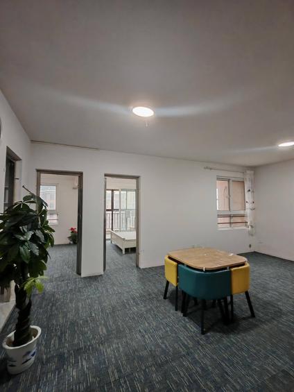 新北恐龙园整租 美林湖(水岸枫情)2室2厅/86平/高楼层