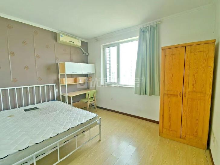 合租·天际万象高尔夫花园