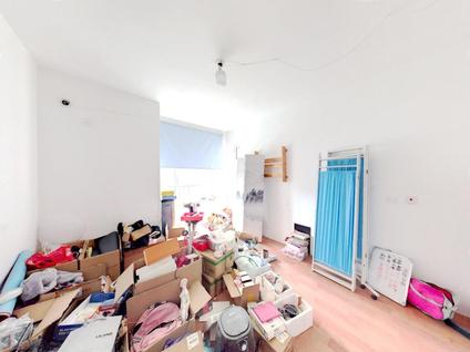 金凤宝湖整租 宝湖花园4室2厅/154平/中楼层