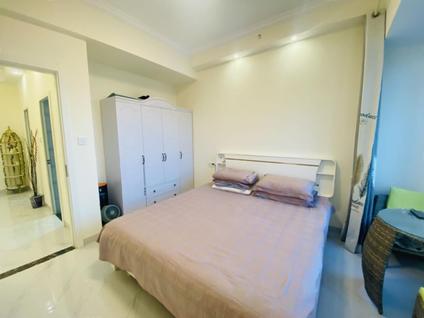 龙华国贸整租 华润中心2室2厅/78平/中楼层