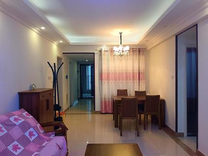 海城海城区整租 嘉和冠山海2室2厅/81平/顶层