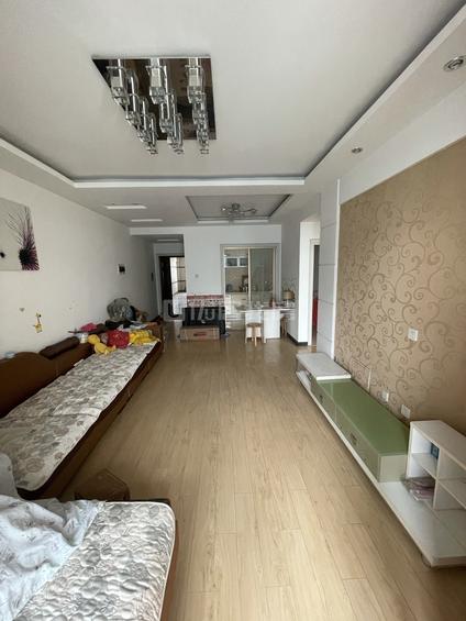 连云海棠整租 东盛四季花城(西区)2室2厅/90平/高楼层