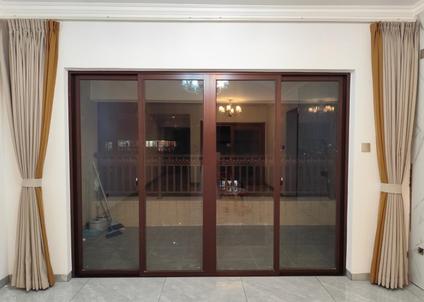 江城江城整租 丰泰公园里4室2厅/155平/低楼层