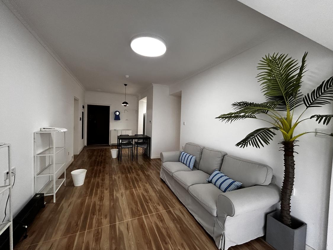 整租·兴港和昌云著