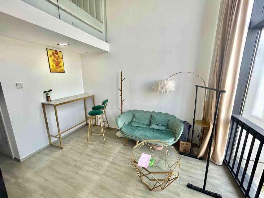 整租·蔚蓝创新天地