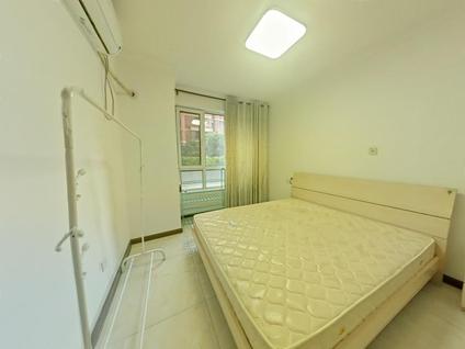 雁塔曲江城市运动公园整租 金地褐石公馆3室2厅/97平/低楼层