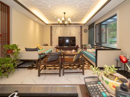 江宁江宁大学城整租 五矿九玺台5室2厅/270平/低楼层