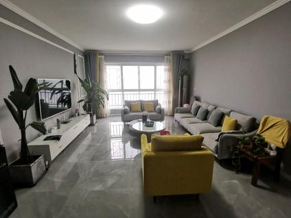 临渭临渭整租 宏帆广场3室2厅/137平/高楼层