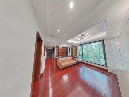 浦东杨东整租 上海绿城7室3厅/369平/低楼层