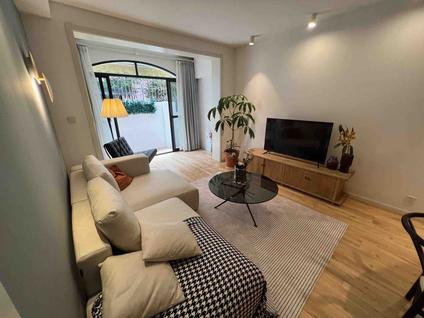 静安曹家渡整租 三和花园3室2厅/130平/低楼层