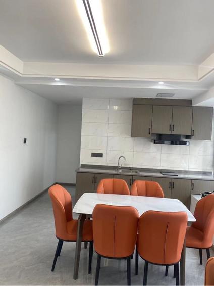 长兴长兴整租 宝龙世家2室2厅/75平/中楼层