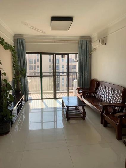 银海银海整租 乾坤国际城3室1厅/89平/顶层