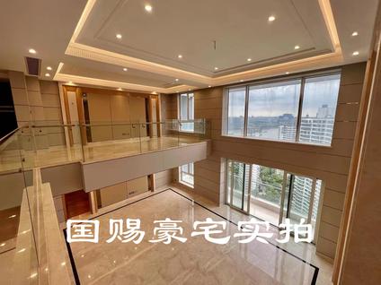 徐汇徐汇滨江整租 百汇园(二期)4室2厅/430平/高楼层