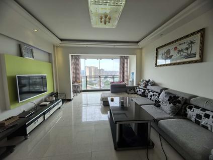 兴义兴义整租 金州世家3室2厅/120平/中楼层