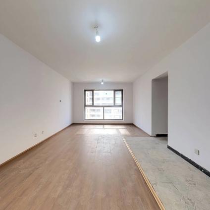 北京瑞鼎城4室2厅127.06平中楼层/共33层