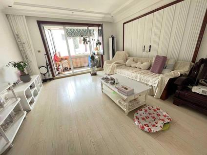 高新园区软件园整租 东方圣荷西3室2厅/153平/低楼层