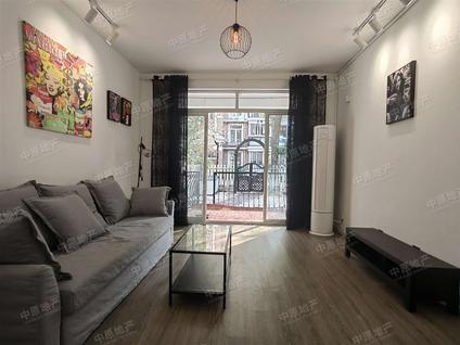 浦东碧云整租 罗山花苑(二期)2室2厅/95平/低楼层