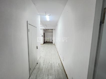 昌平回龙观整租 国风美唐综合楼1室1厅/98平/中楼层