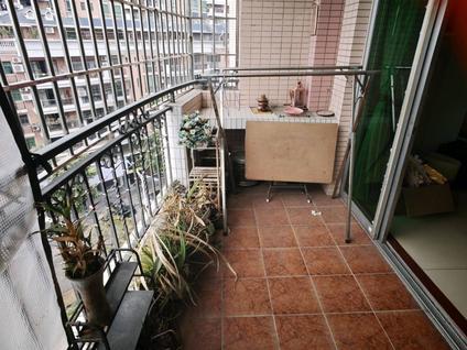 新会中心城区整租 明翠新村3室2厅/110平/高楼层