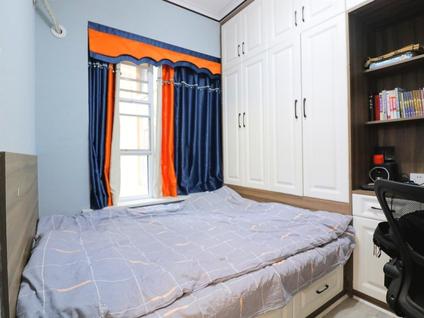 翠屏临港整租 邦泰国际社区北区2室2厅/70平/中楼层