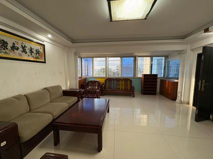 湖里悦华路整租 鸿图苑3室2厅/117平/中楼层