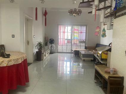 六合雄州街道整租 万汇秀林水苑3室1厅/98平/高楼层