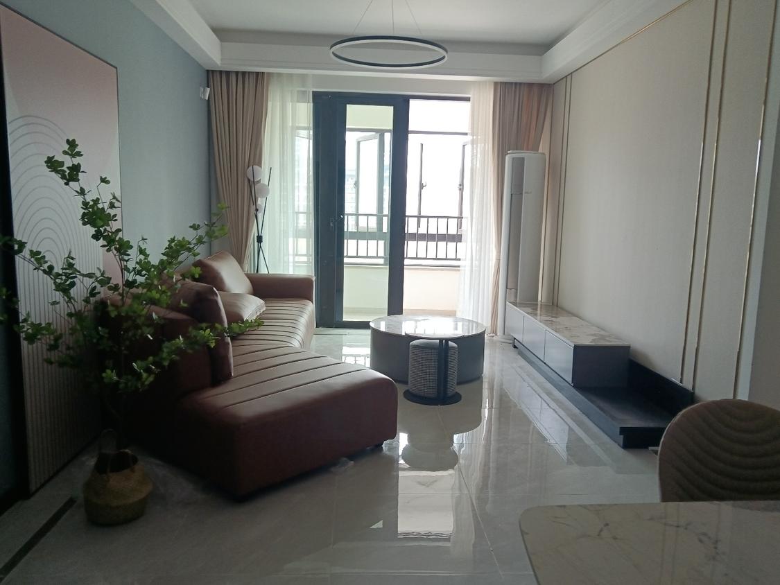 整租·重庆融创文旅城(御澜)